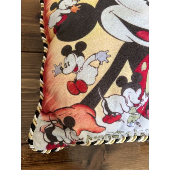 Vintage Disney Mickey Mouse Pillow 16” By 16” (laying Flat) - Picture 6 of 11